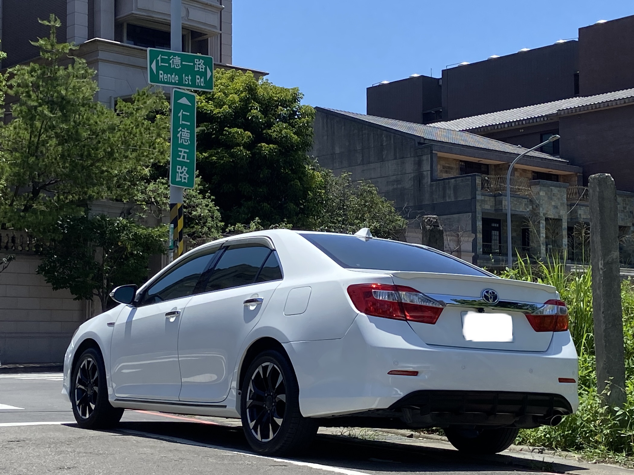 臉書搜尋 夢想程真車庫 全額貸回家 電話0909068733 同LINE 阿程  第3張相片