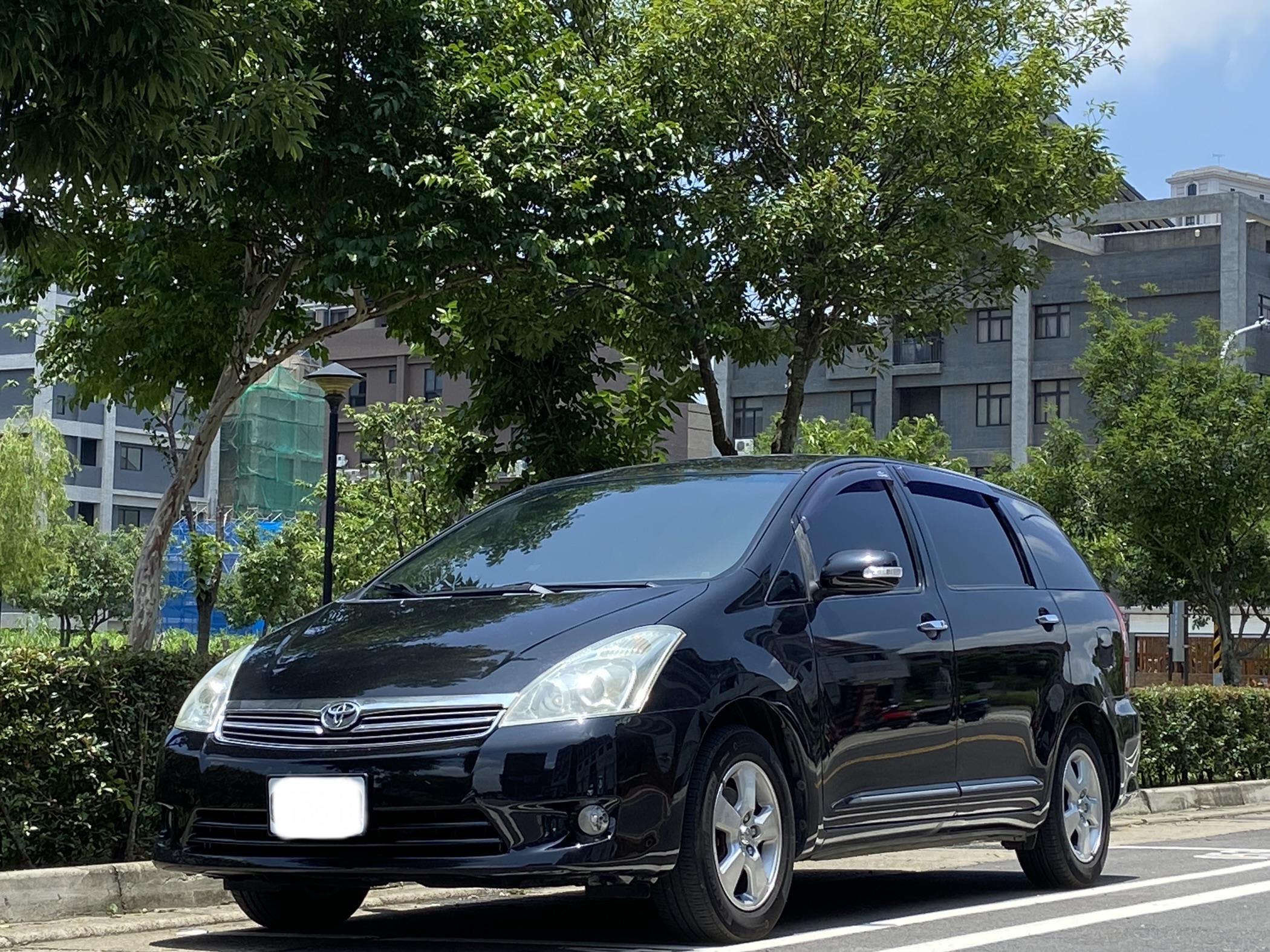 臉書搜尋 夢想程真車庫 全額貸回家 電話0909068733 同LINE 阿程  第1張相片