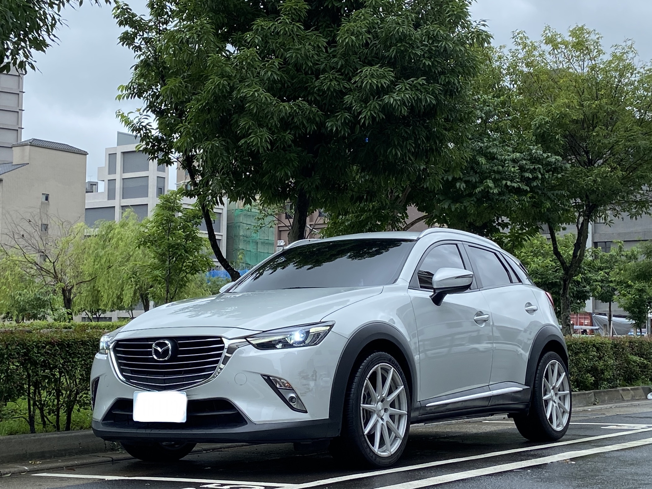臉書搜尋 夢想程真車庫 全額貸回家 電話0909068733 同LINE 阿程  第1張相片