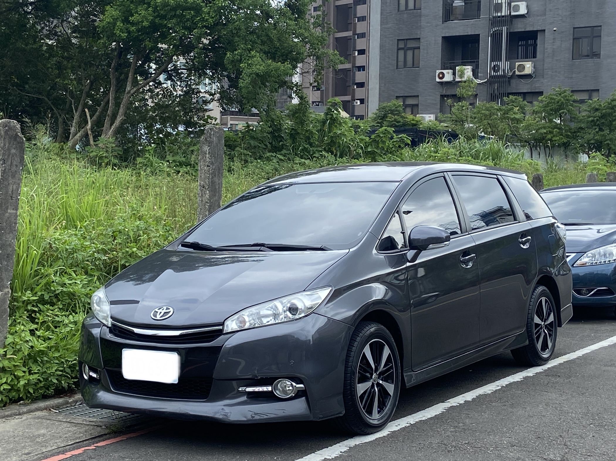 臉書搜尋 夢想程真車庫 全額貸回家 電話0909068733 同LINE 阿程  第1張相片