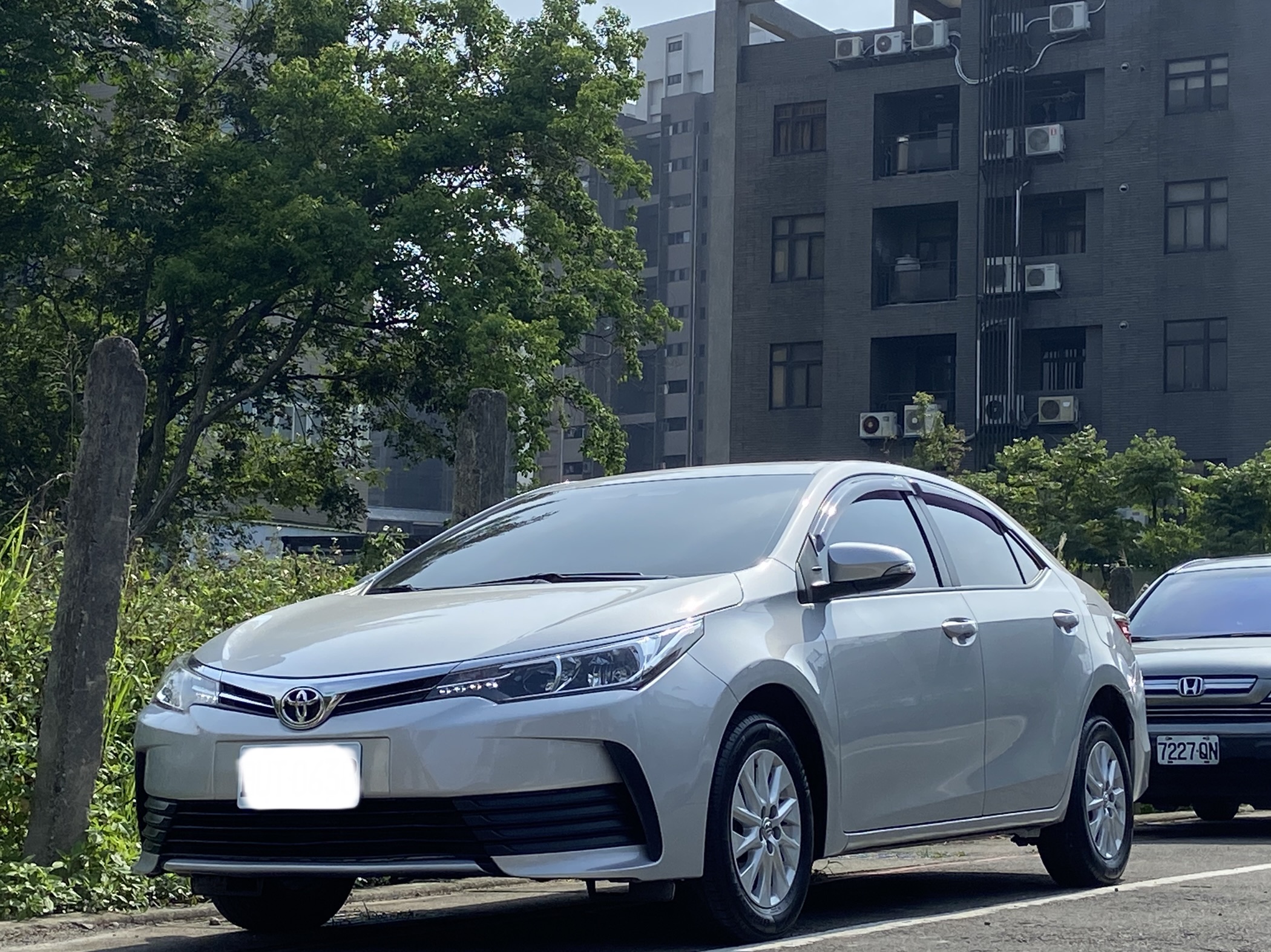 臉書搜尋 夢想程真車庫 全額貸回家 電話0909068733 同LINE 阿程  第1張相片