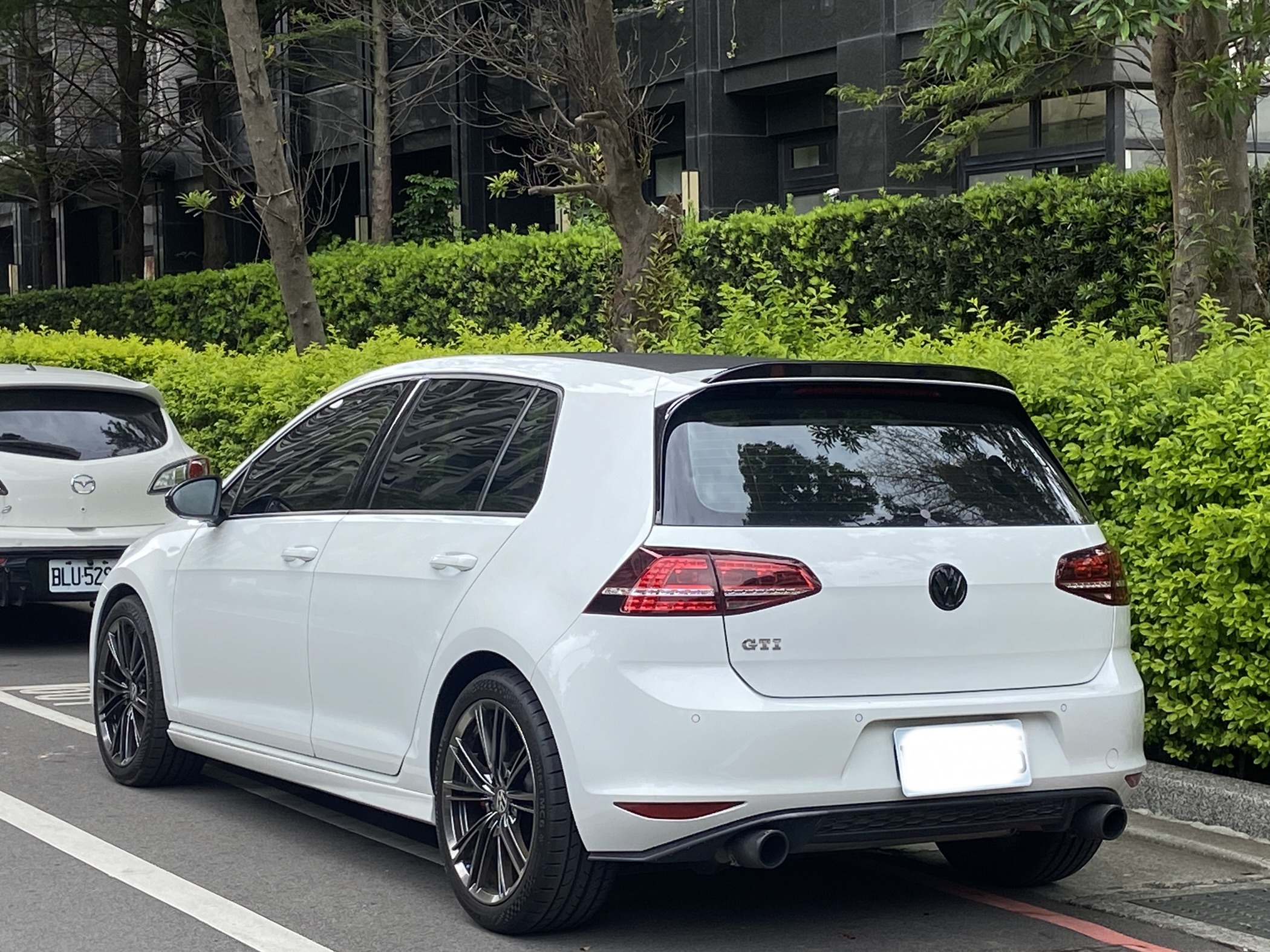 臉書搜尋 夢想程真車庫 全額貸回家 電話0909068733 同LINE 阿程  第2張相片