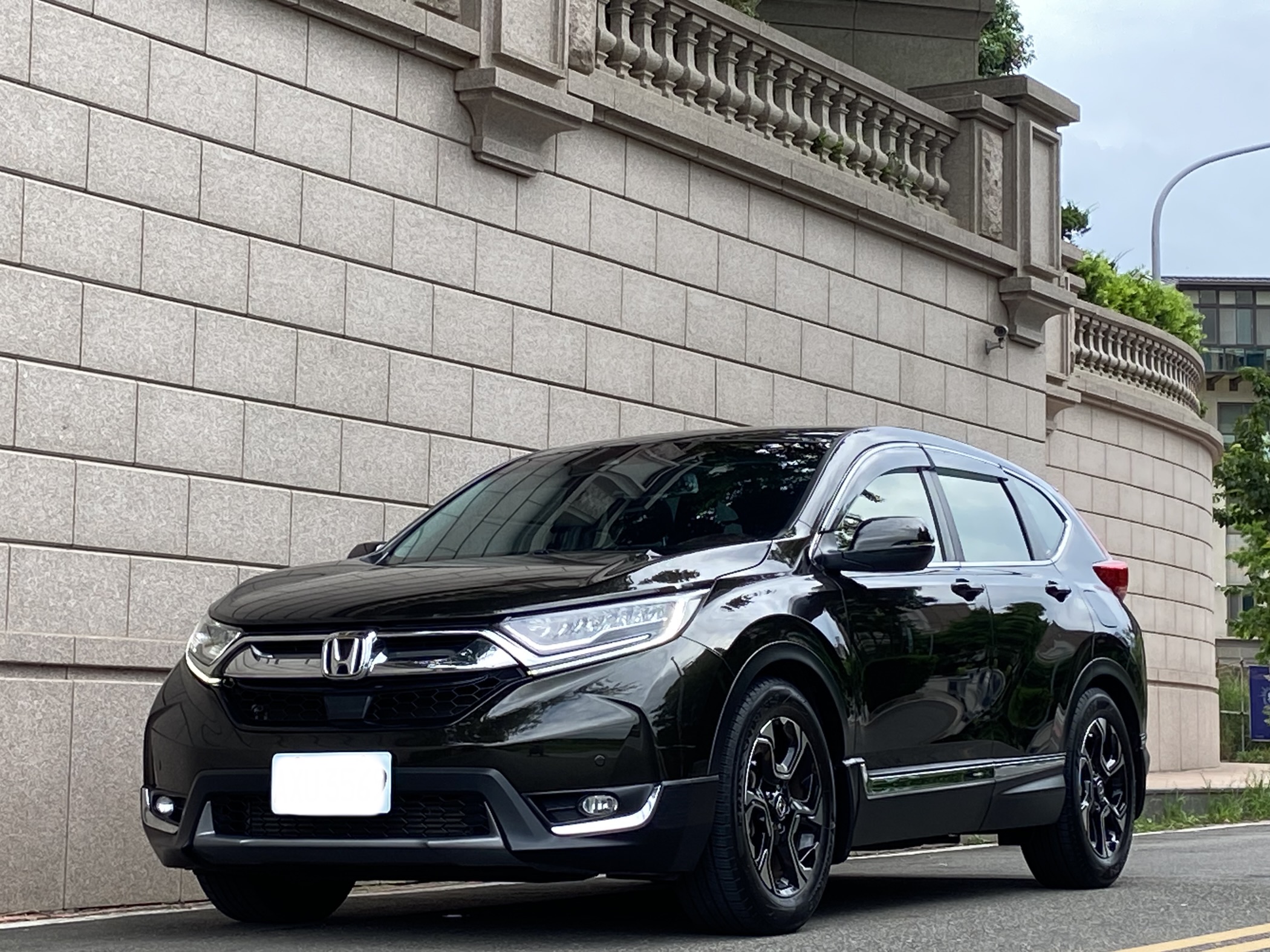 臉書搜尋 夢想程真車庫 全額貸回家 電話0909068733 同LINE 阿程  第1張相片