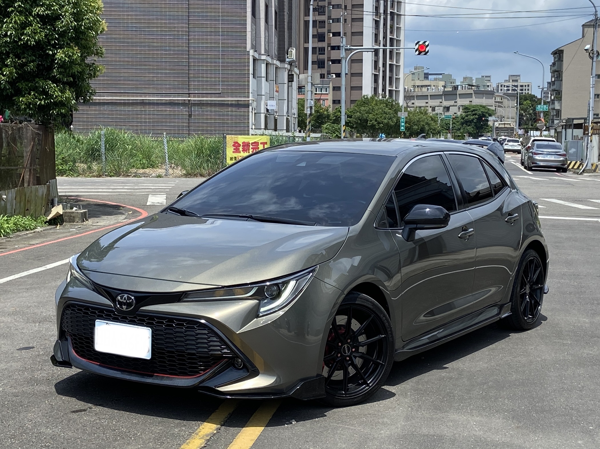 臉書搜尋 夢想程真車庫 全額貸回家 電話0909068733 同LINE 阿程  第1張相片