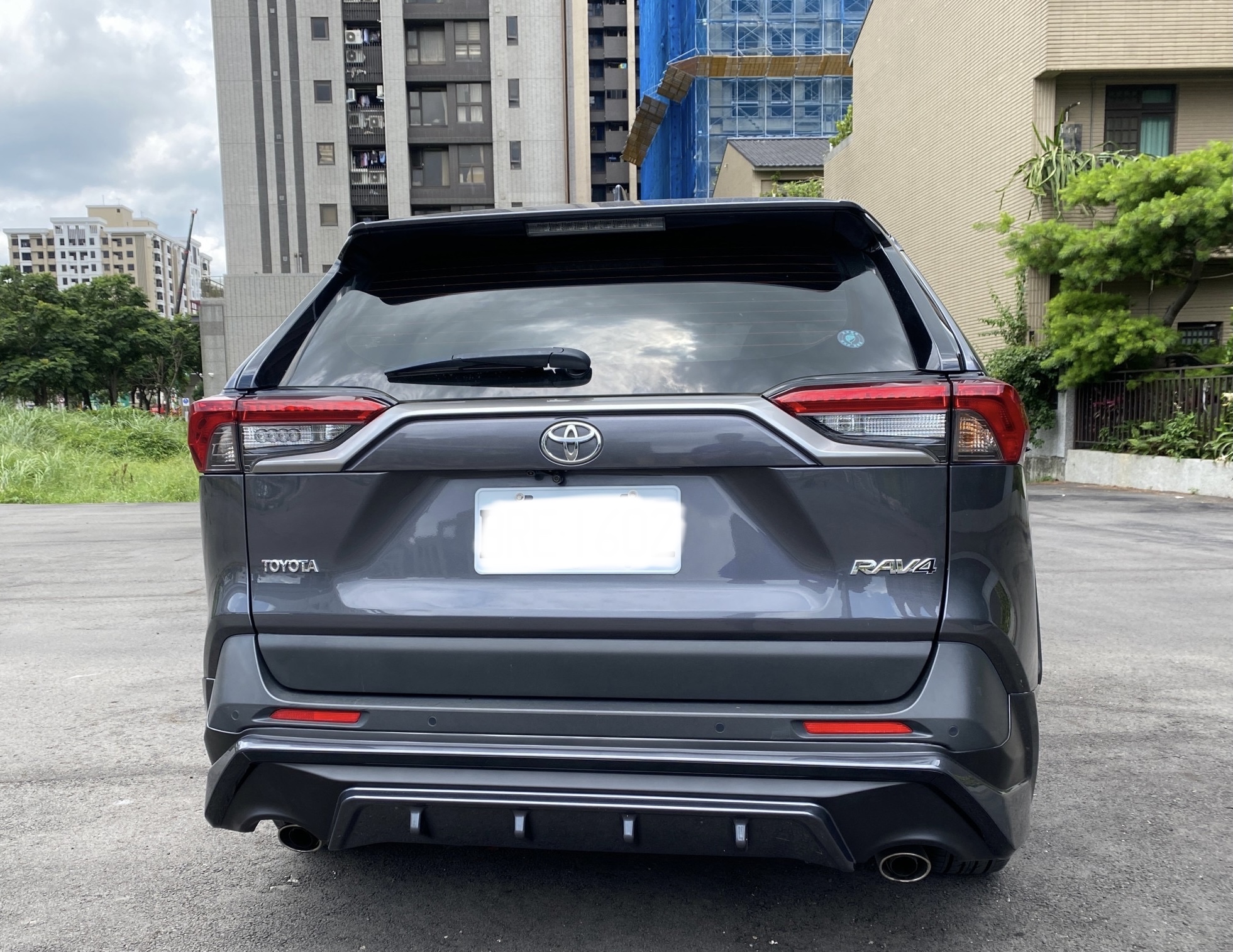 臉書搜尋 夢想程真車庫 全額貸回家 電話0909068733 同LINE 阿程  第3張相片