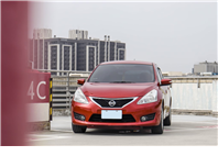 臉書搜尋 夢想程真車庫 全額貸回家 電話0909068733 同LINE 阿程  第2張縮圖