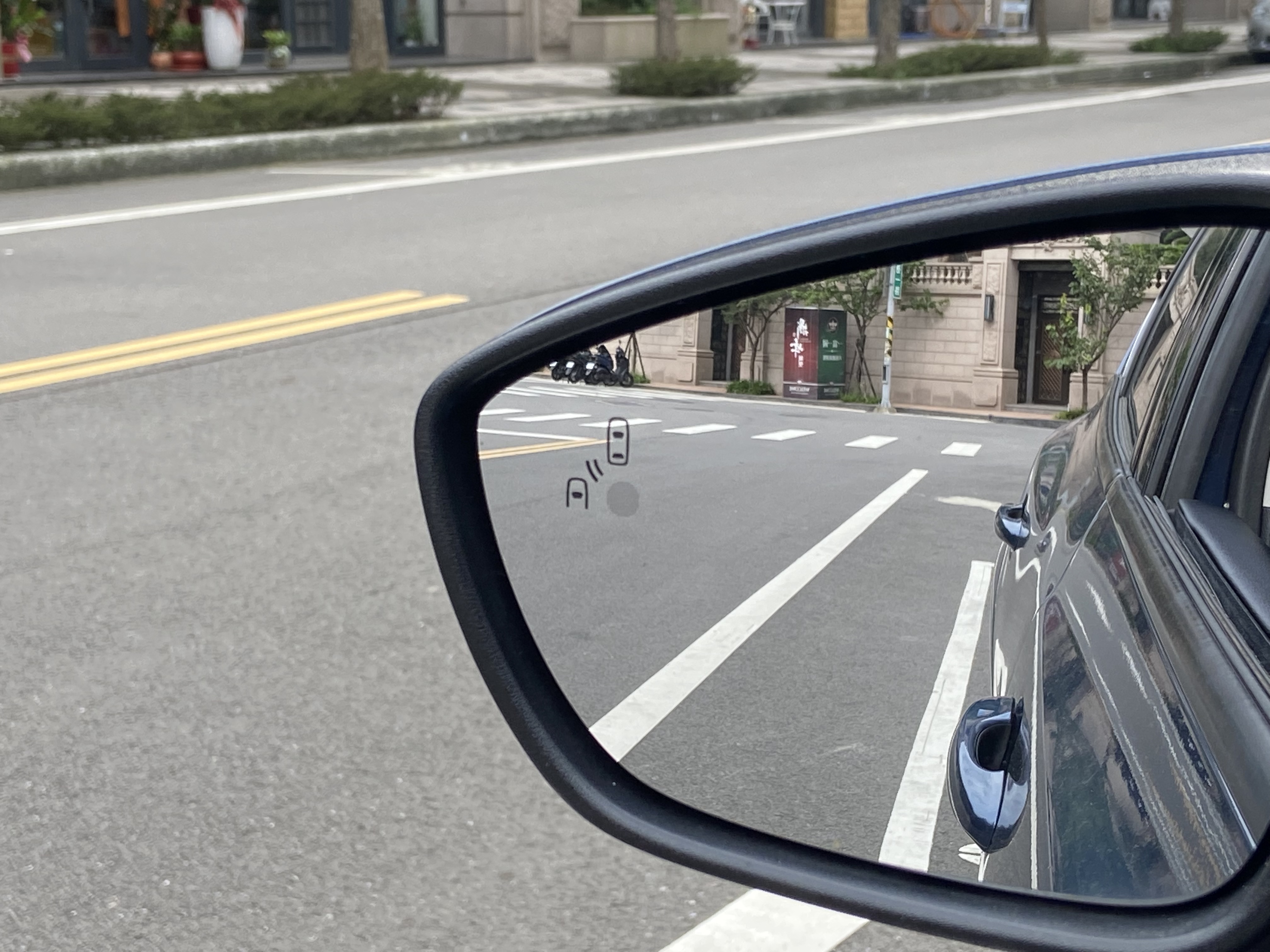 臉書搜尋 夢想程真車庫 全額貸回家 電話0909068733 同LINE 阿程  第4張相片