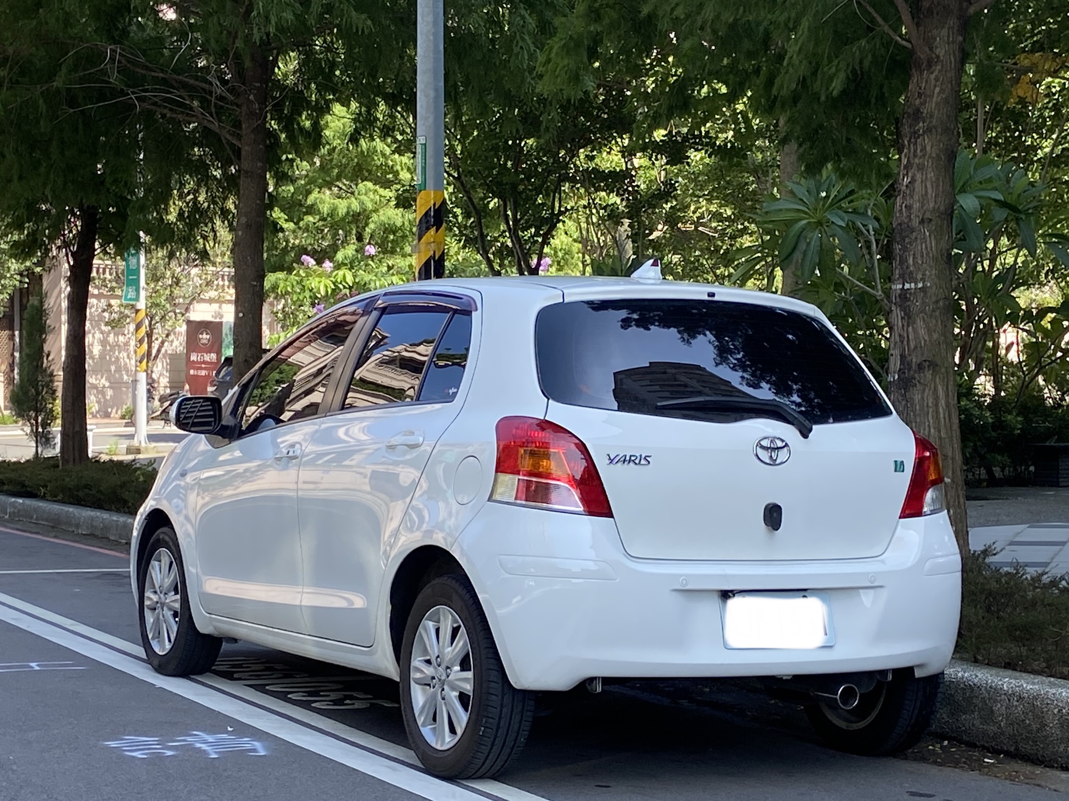 臉書搜尋 夢想程真車庫 全額貸回家 電話0909068733 同LINE 阿程  第6張相片