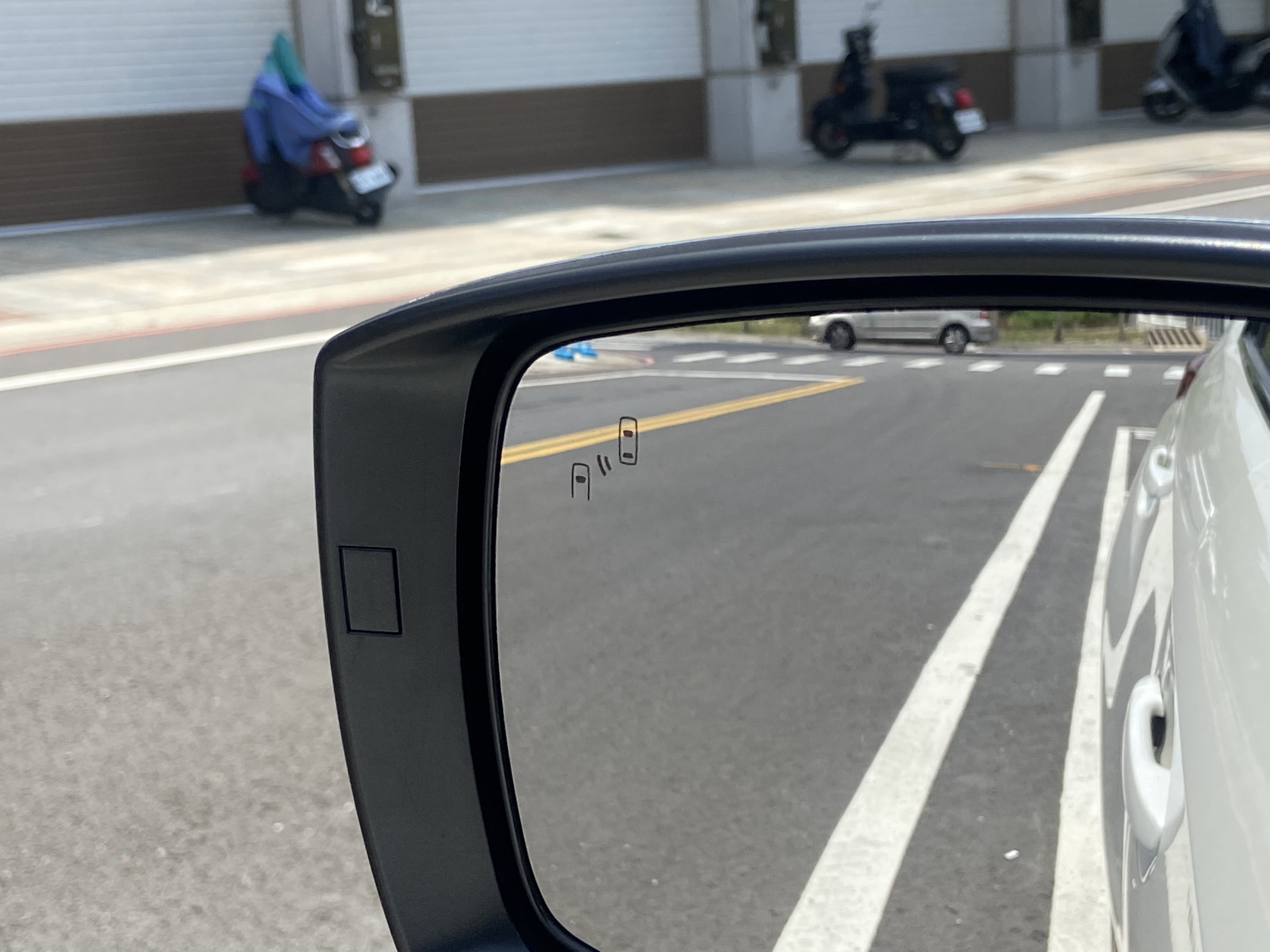 臉書搜尋 夢想程真車庫 全額貸回家 電話0909068733 同LINE 阿程  第6張相片