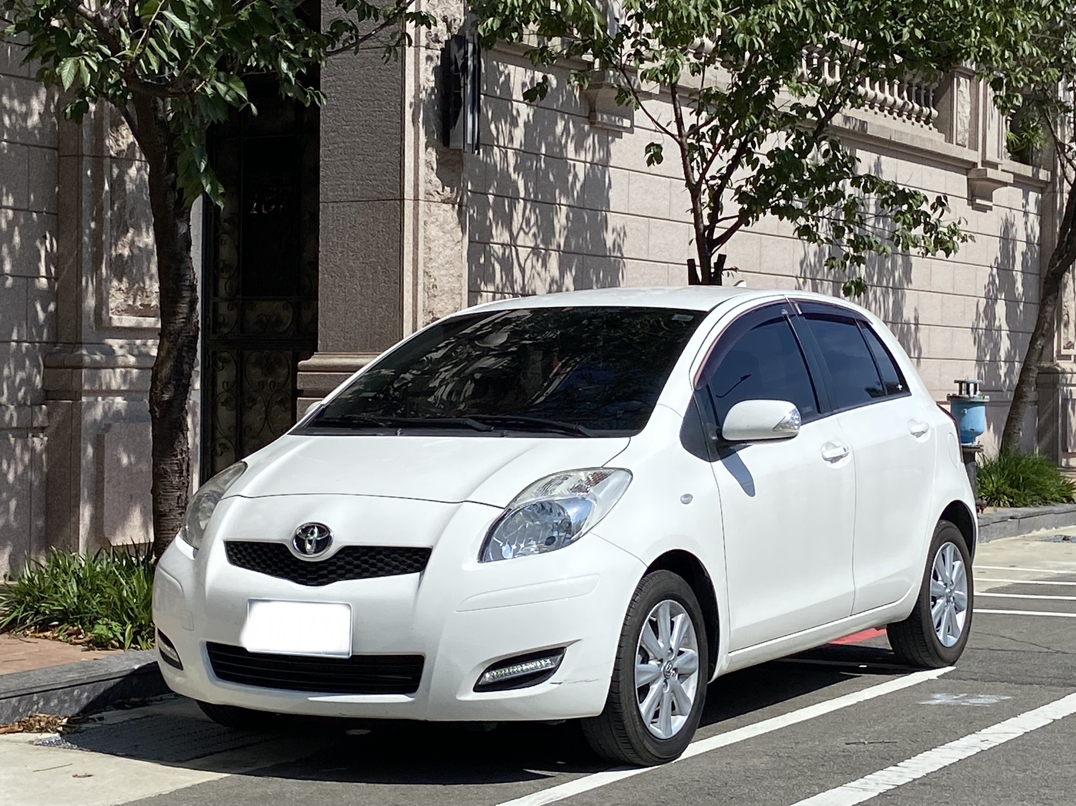 臉書搜尋 夢想程真車庫 全額貸回家 電話0909068733 同LINE 阿程  第1張相片