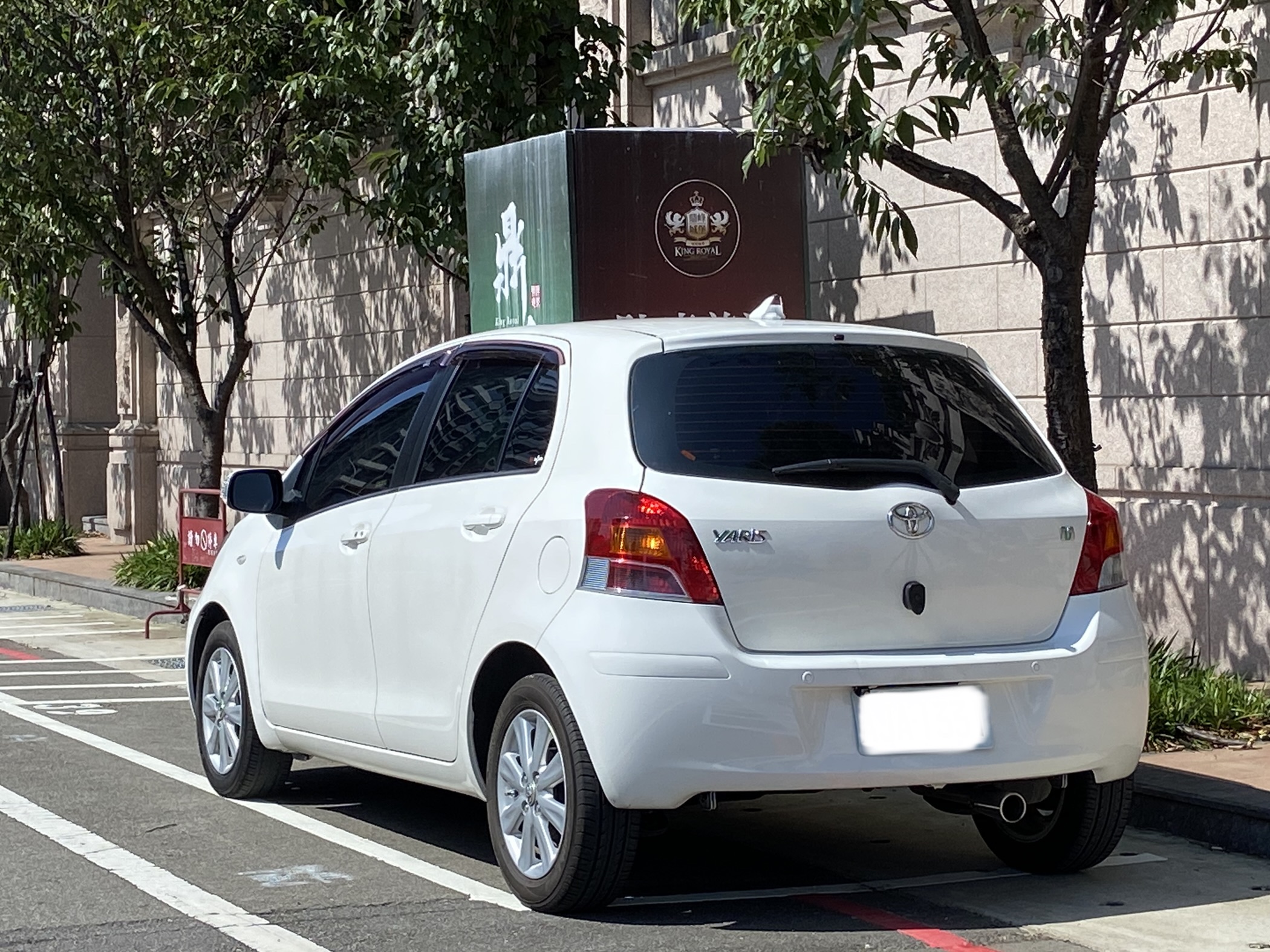 臉書搜尋 夢想程真車庫 全額貸回家 電話0909068733 同LINE 阿程  第2張相片