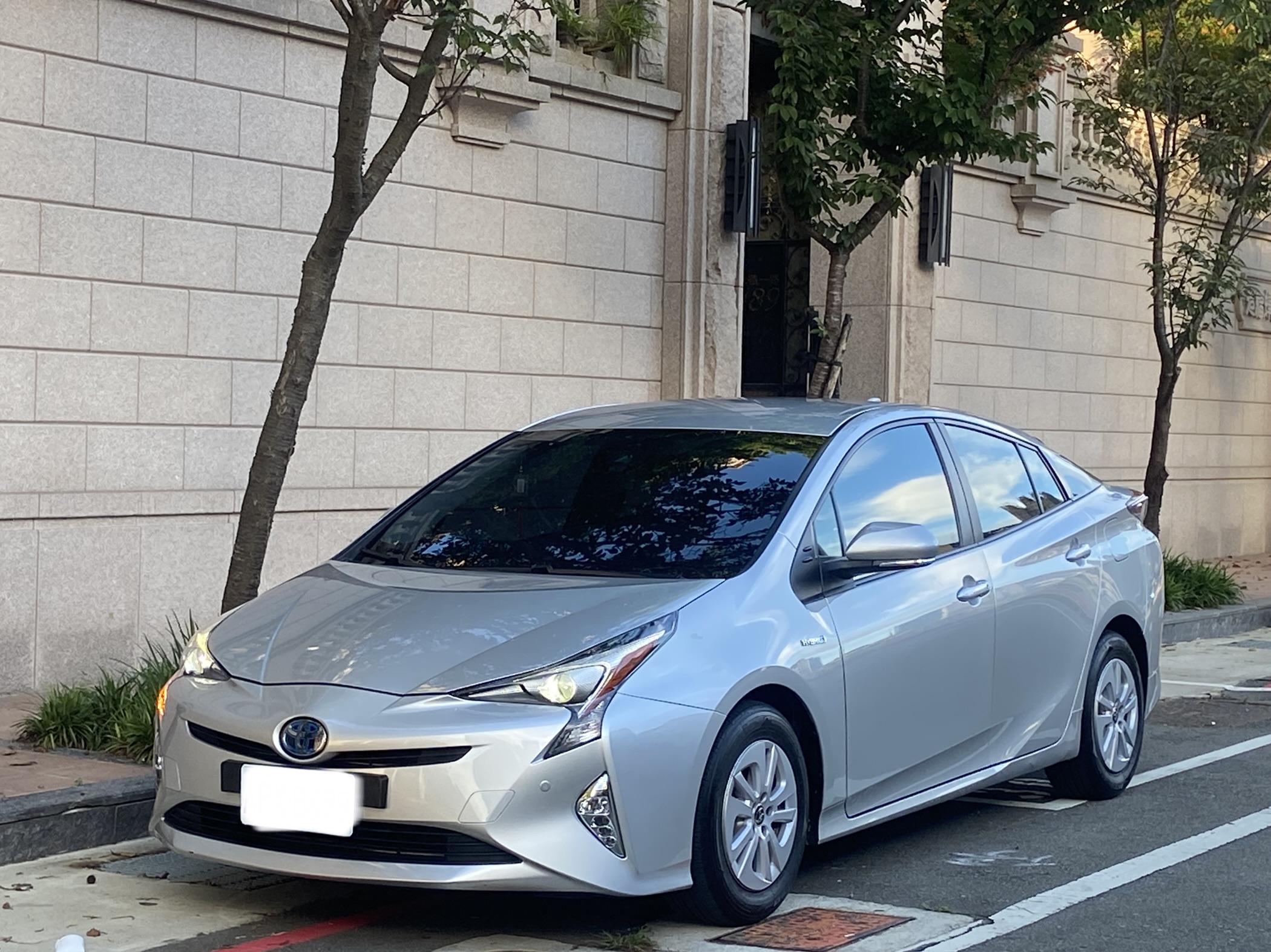 臉書搜尋 夢想程真車庫 全額貸回家 電話0909068733 同LINE 阿程  第1張相片