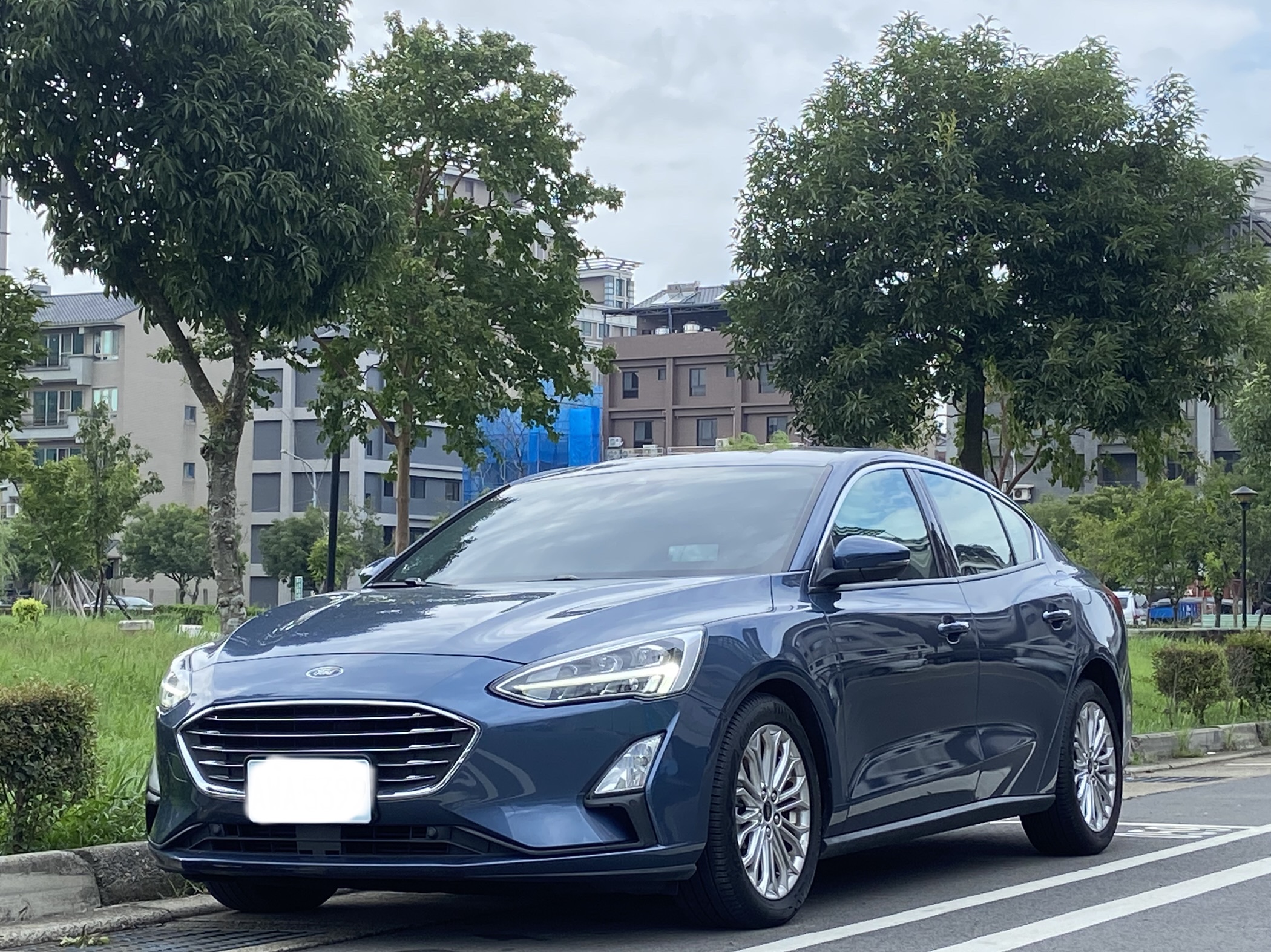 臉書搜尋 夢想程真車庫 全額貸回家 電話0909068733 同LINE 阿程  第1張相片