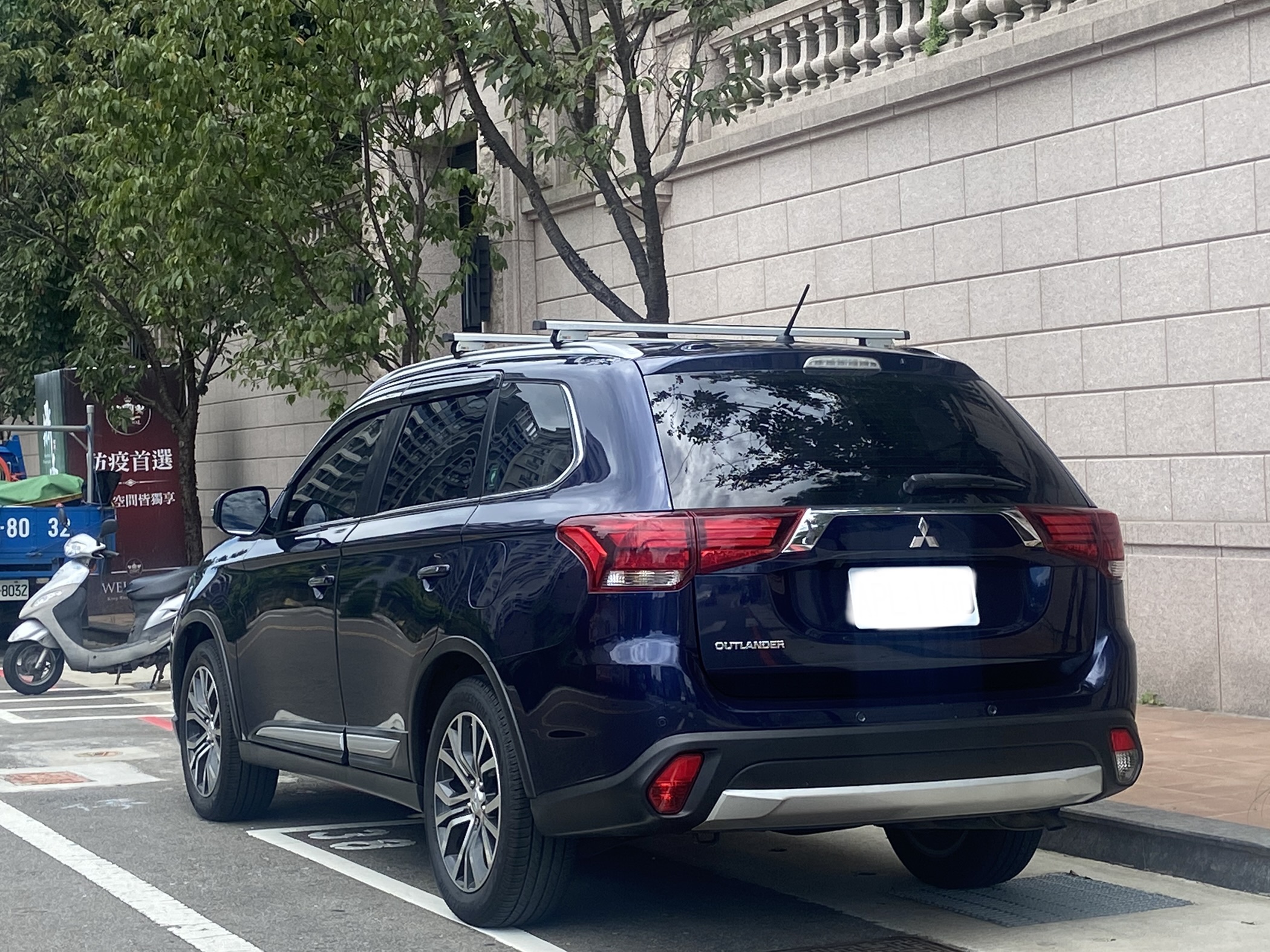 臉書搜尋 夢想程真車庫 全額貸回家 電話0909068733 同LINE 阿程  第2張相片
