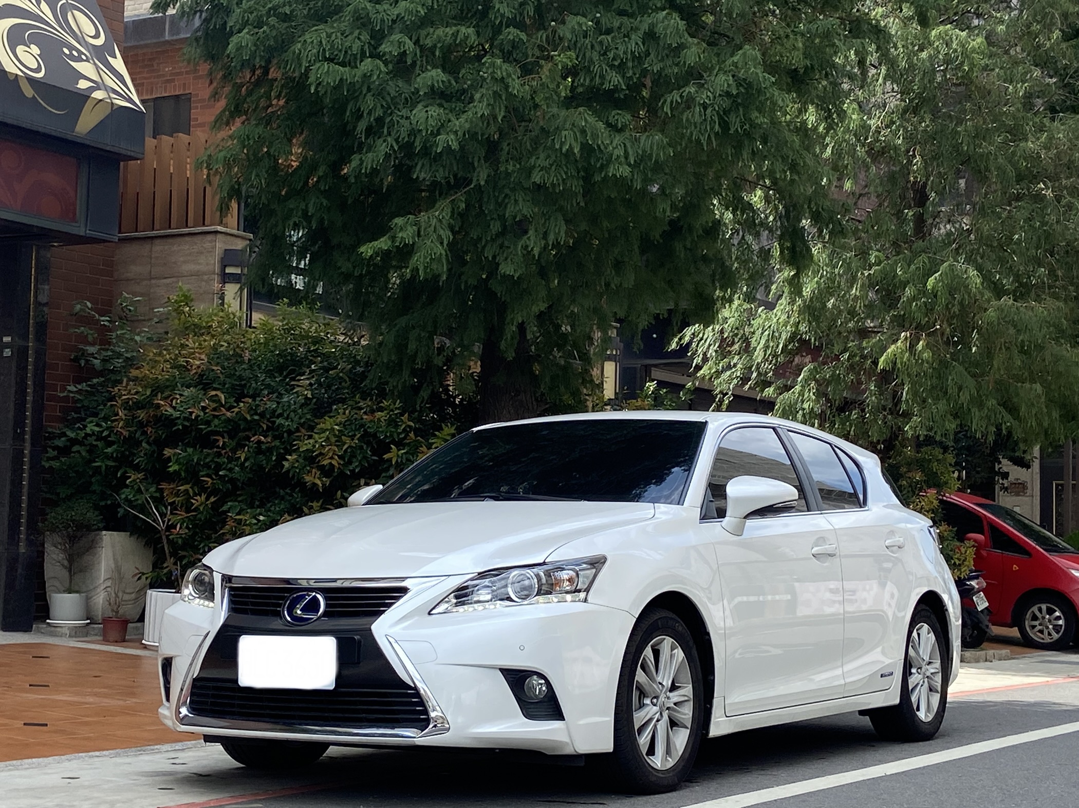 臉書搜尋 夢想程真車庫 全額貸回家 電話0909068733 同LINE 阿程  第1張相片