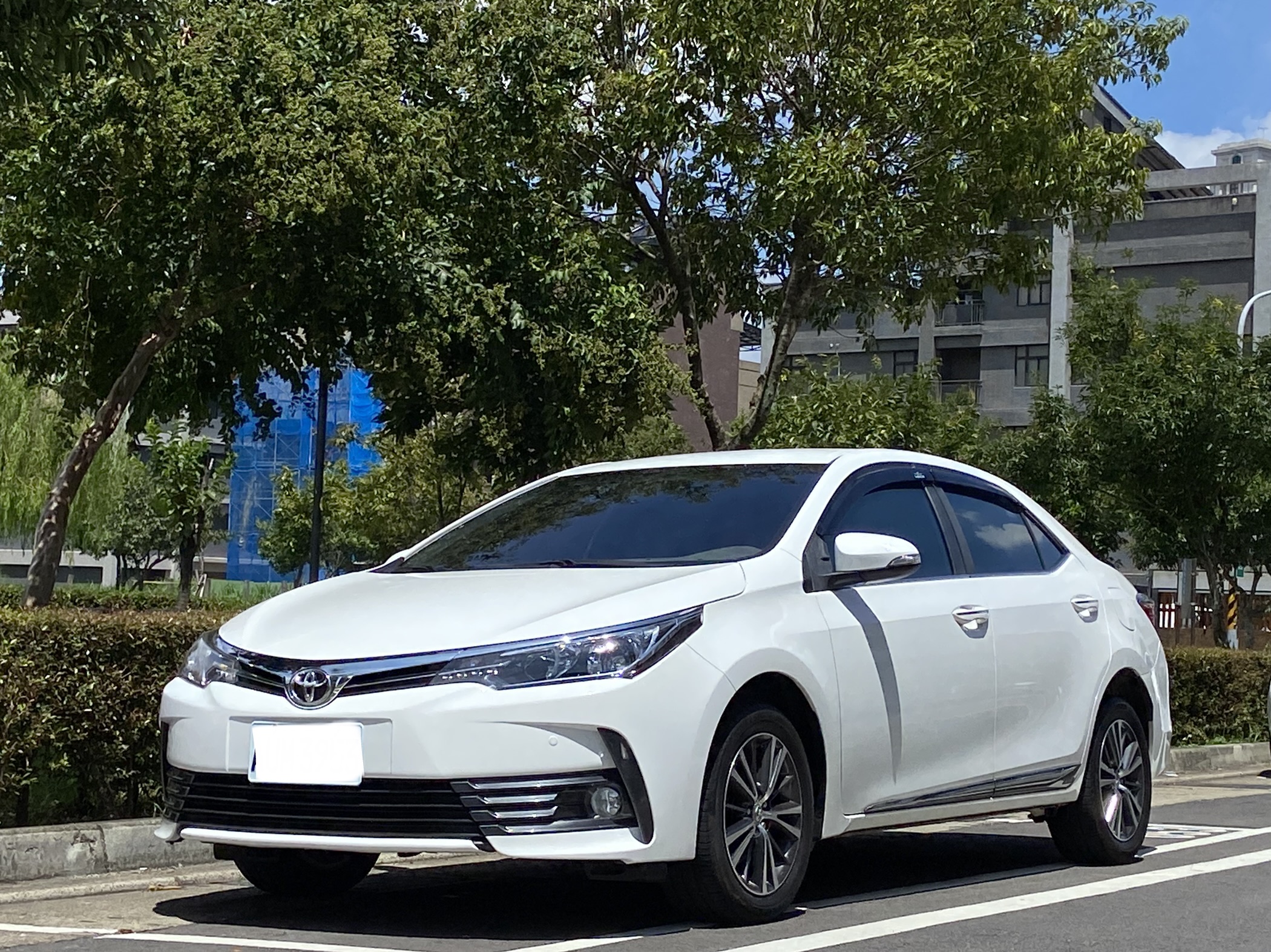 臉書搜尋 夢想程真車庫 全額貸回家 電話0909068733 同LINE 阿程  第1張相片