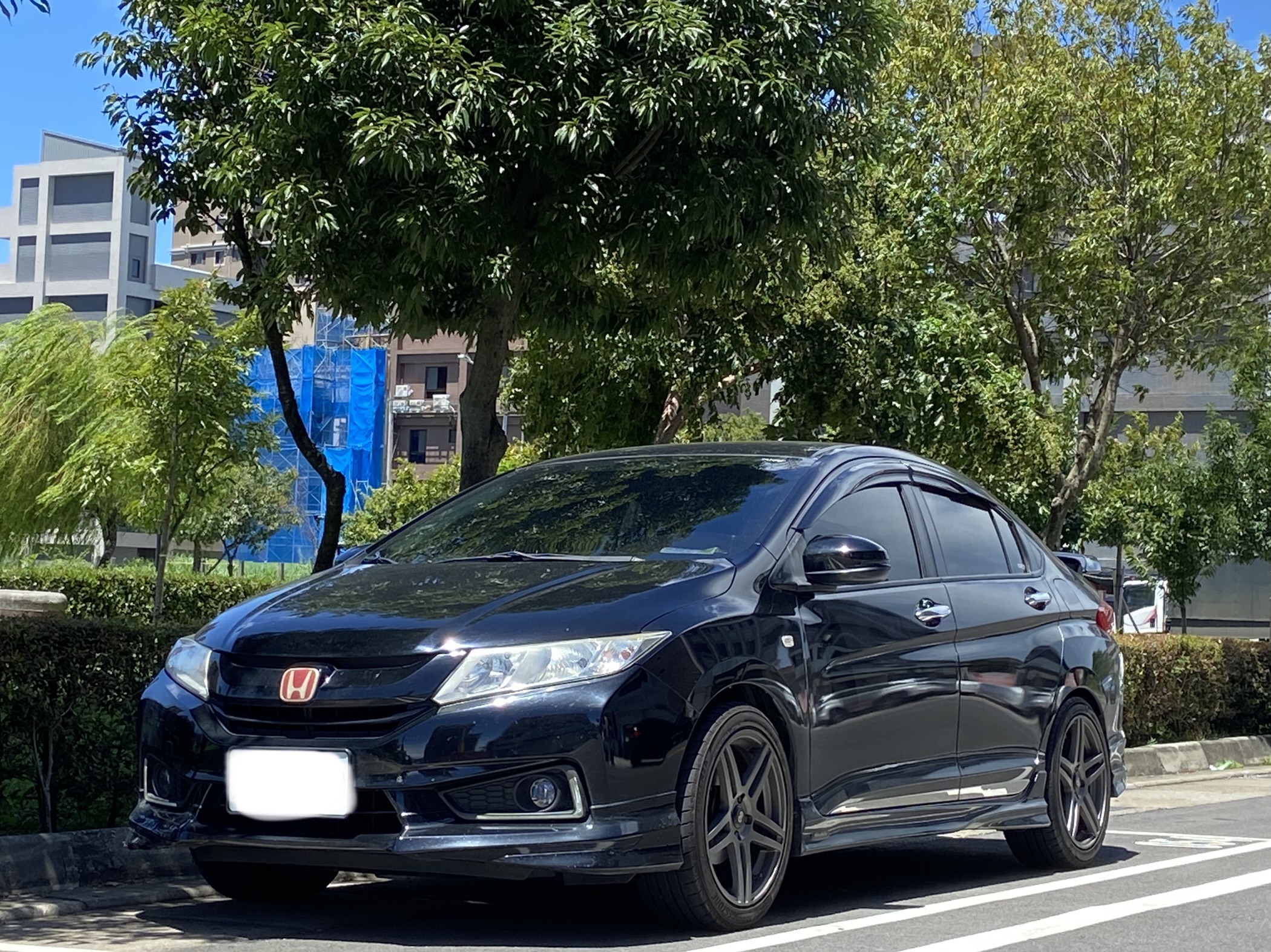 臉書搜尋 夢想程真車庫 全額貸回家 電話0909068733 同LINE 阿程  第1張相片