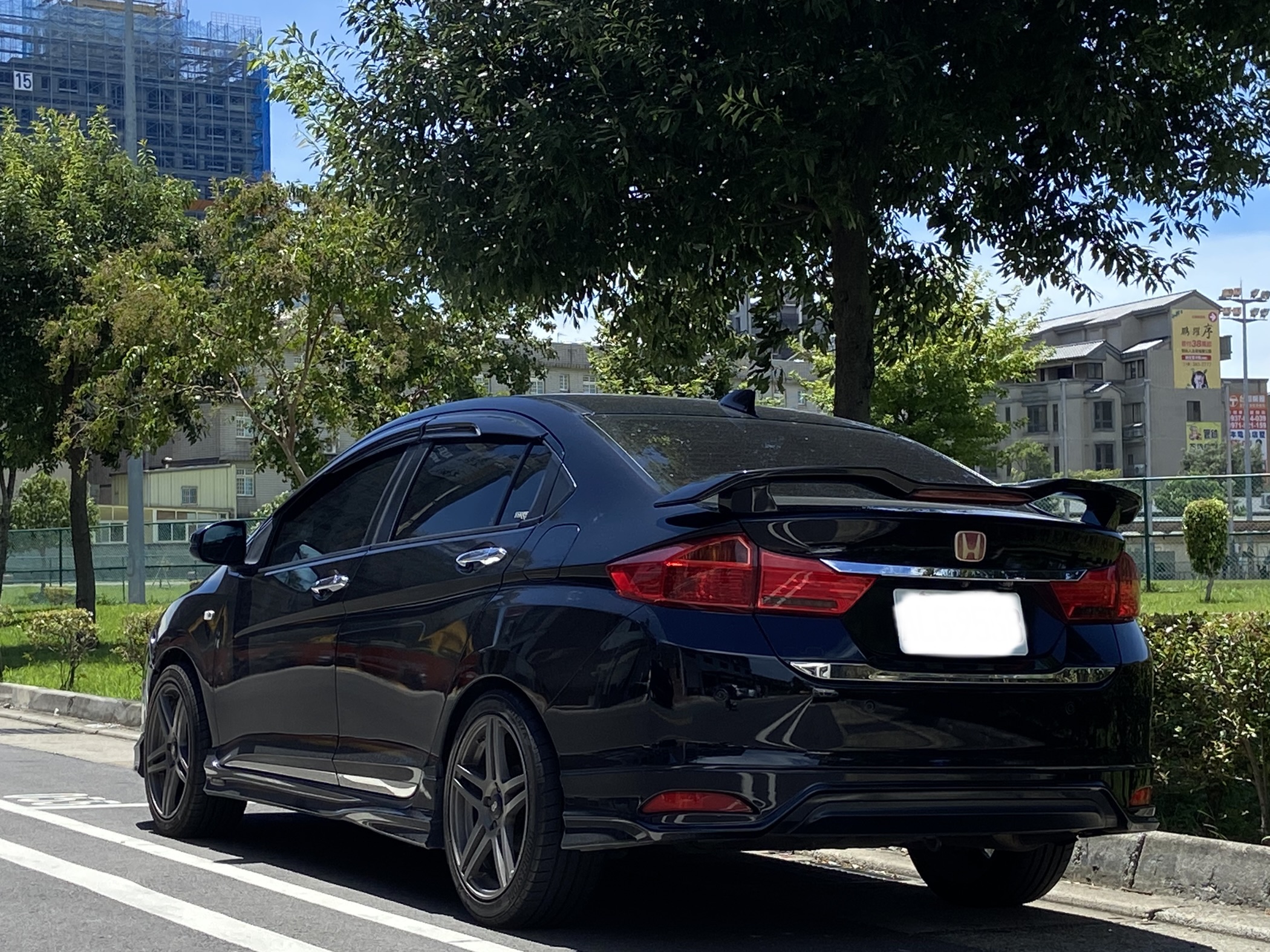 臉書搜尋 夢想程真車庫 全額貸回家 電話0909068733 同LINE 阿程  第2張相片