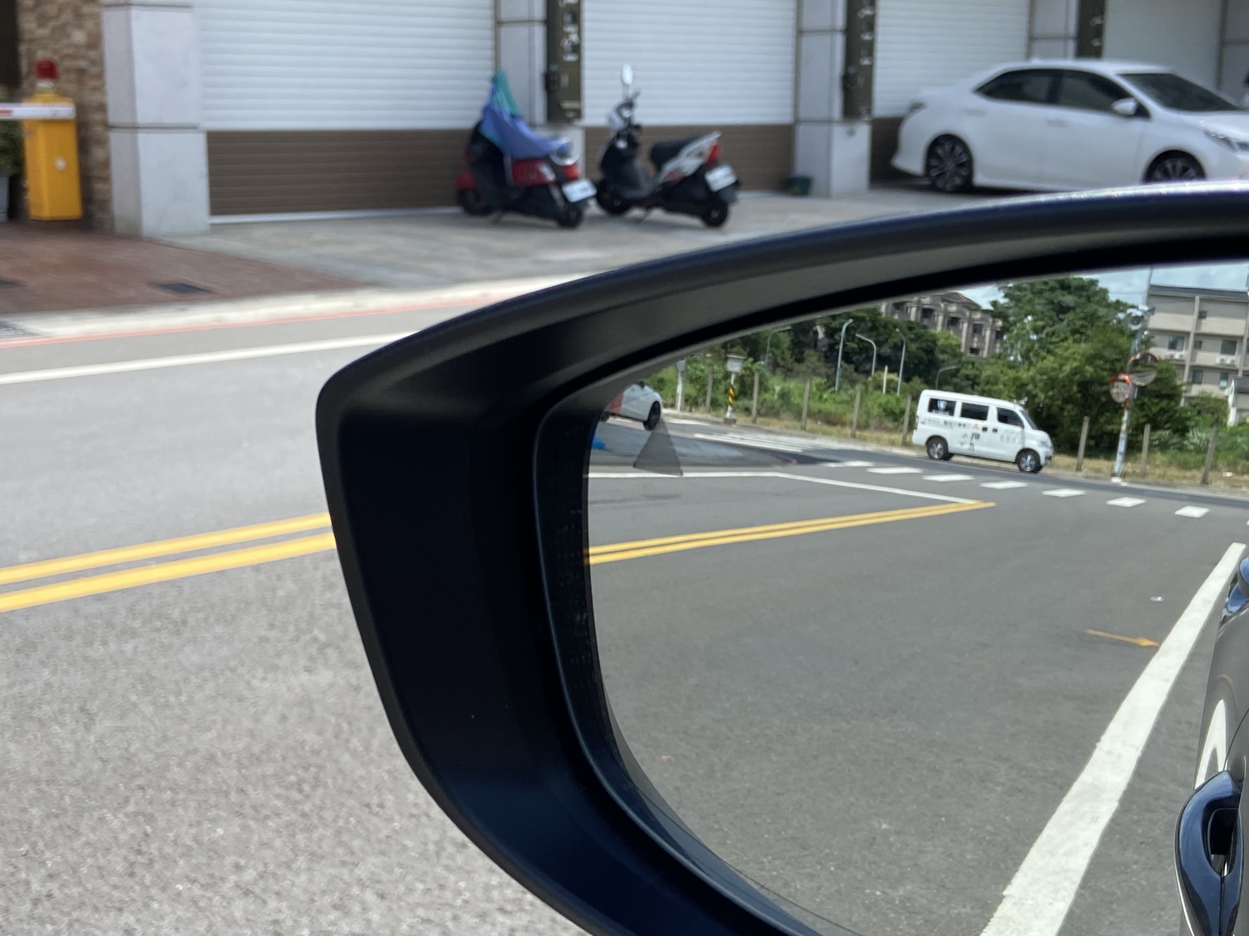 臉書搜尋 夢想程真車庫 全額貸回家 電話0909068733 同LINE 阿程  第7張相片