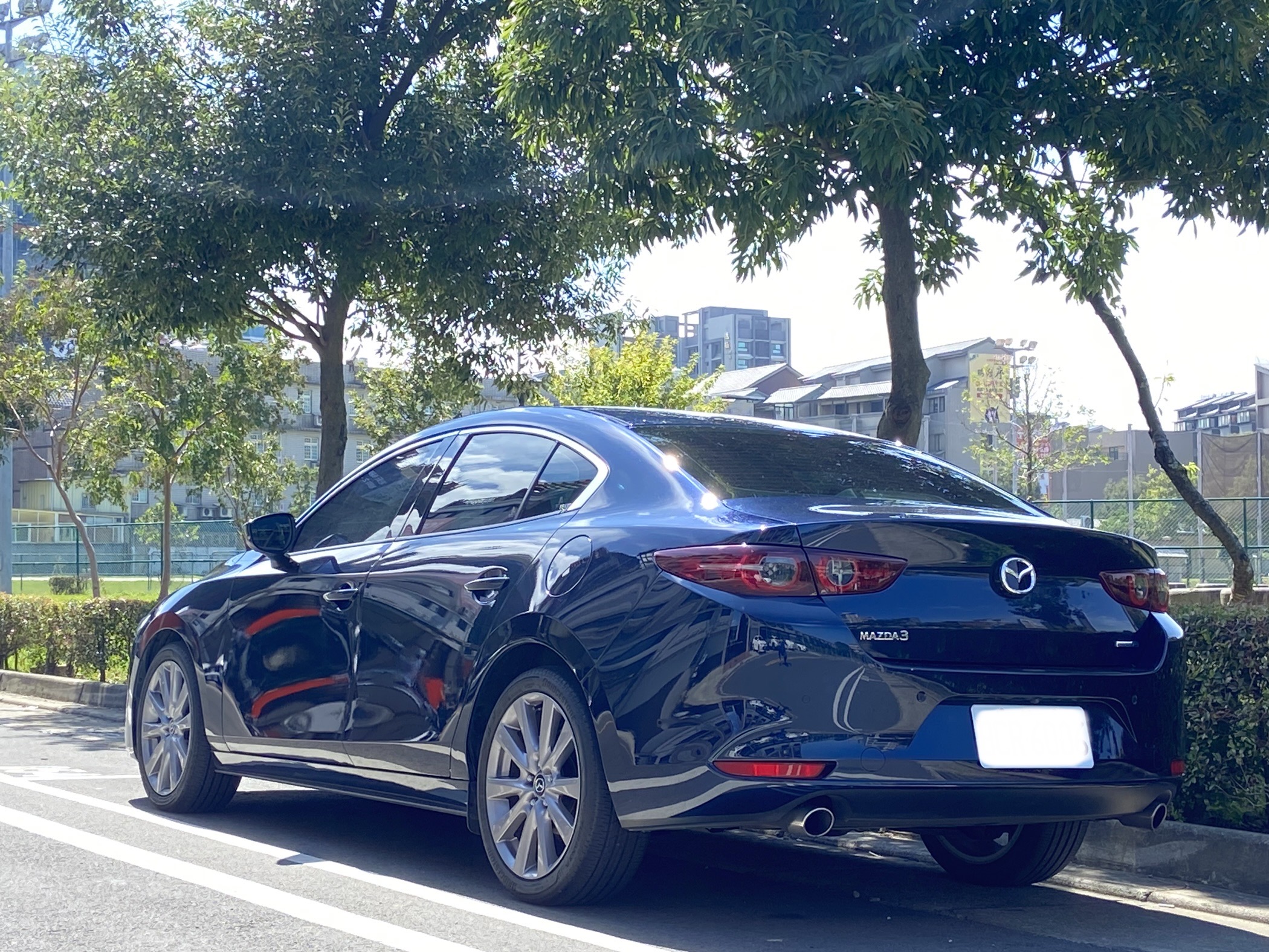 臉書搜尋 夢想程真車庫 全額貸回家 電話0909068733 同LINE 阿程  第2張相片