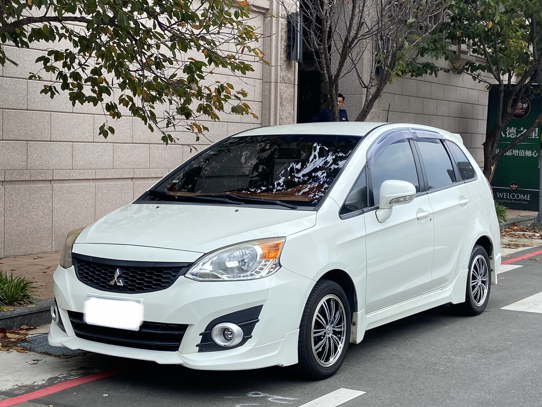 臉書搜尋 夢想程真車庫 全額貸回家 電話0909068733 同LINE 阿程  第1張相片