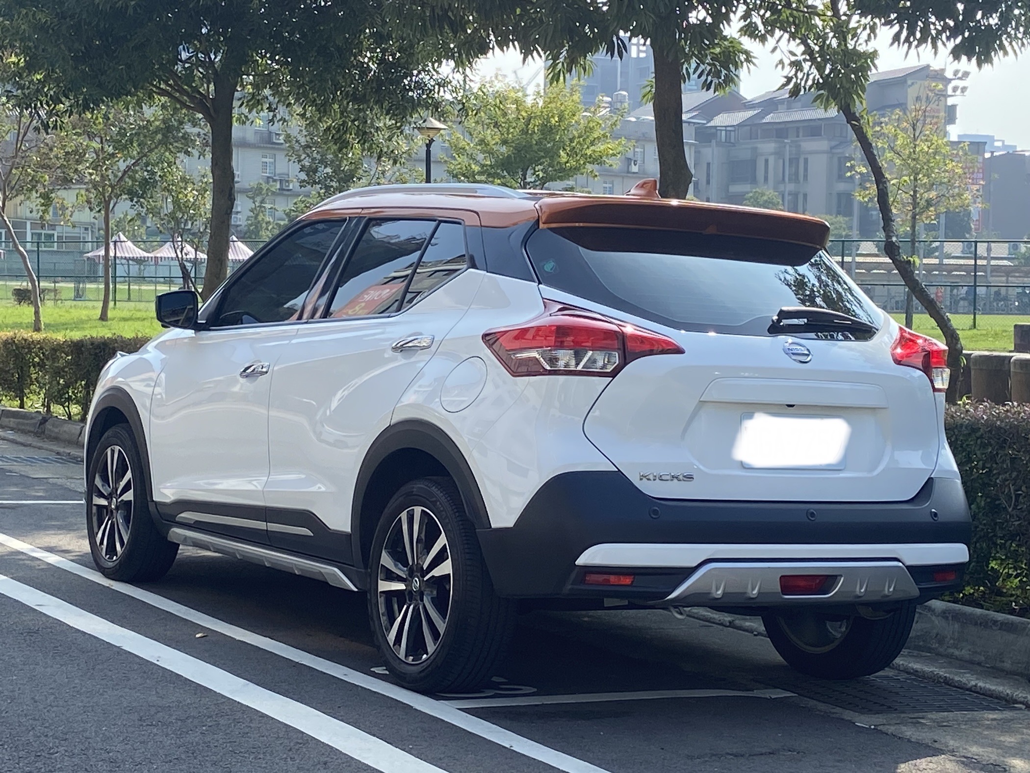 臉書搜尋 夢想程真車庫 全額貸回家 電話0909068733 同LINE 阿程  第6張相片