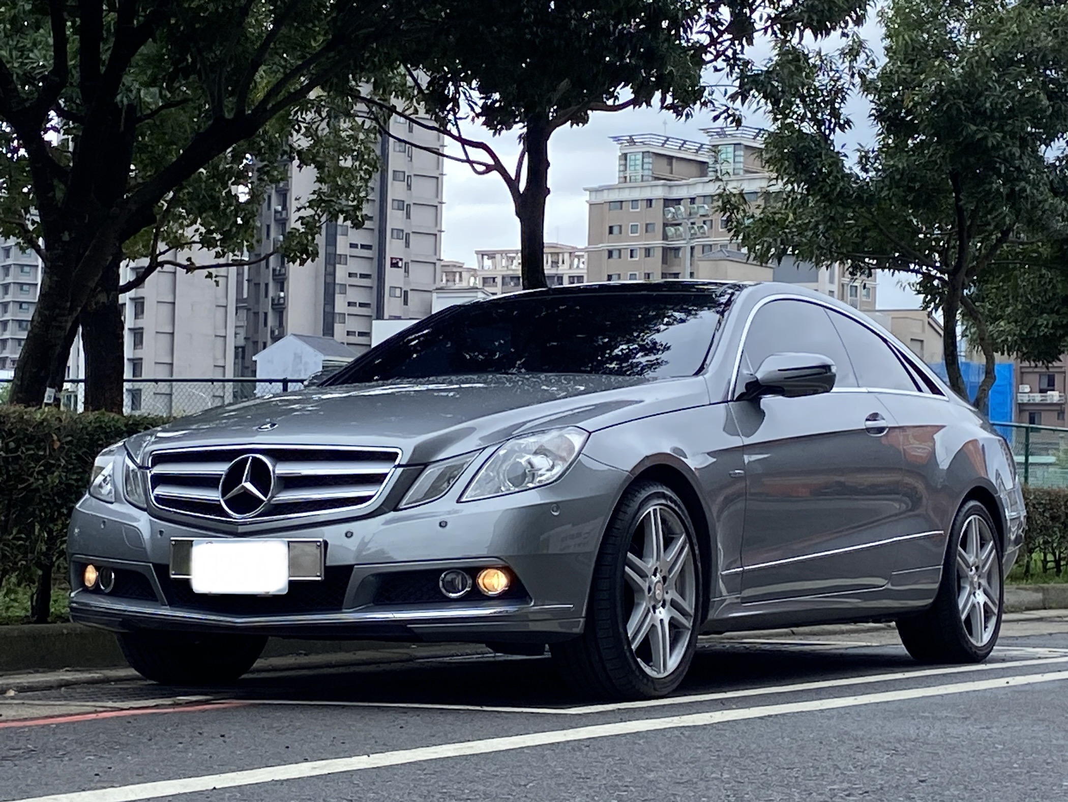 臉書搜尋 夢想程真車庫 全額貸回家 電話0909068733 同LINE 阿程  第1張相片