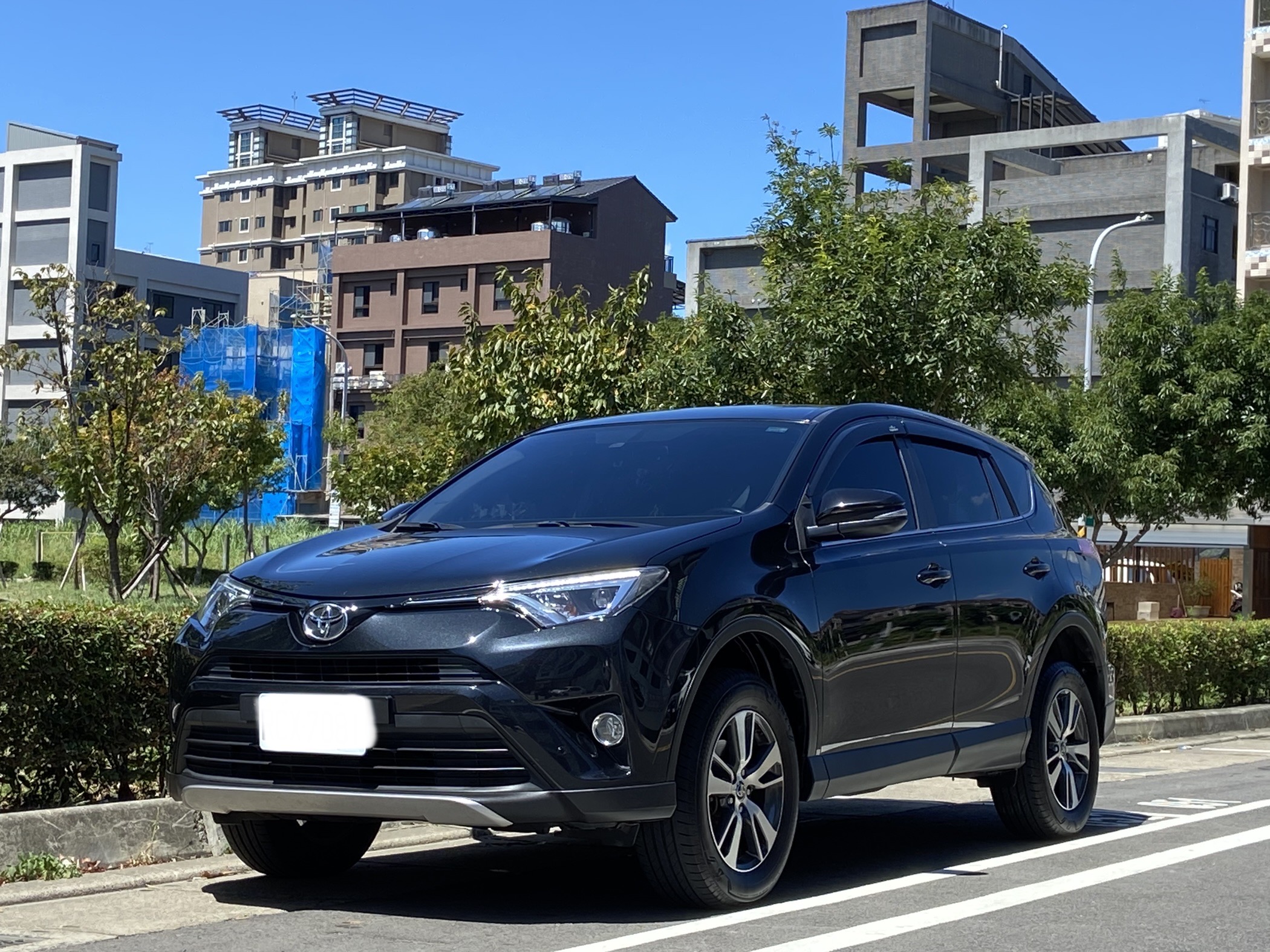 臉書搜尋 夢想程真車庫 全額貸回家 電話0909068733 同LINE 阿程  第1張相片