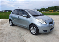 2012年小鴨Yaris<邱生車業-小又Line:0916380772>  第1張縮圖