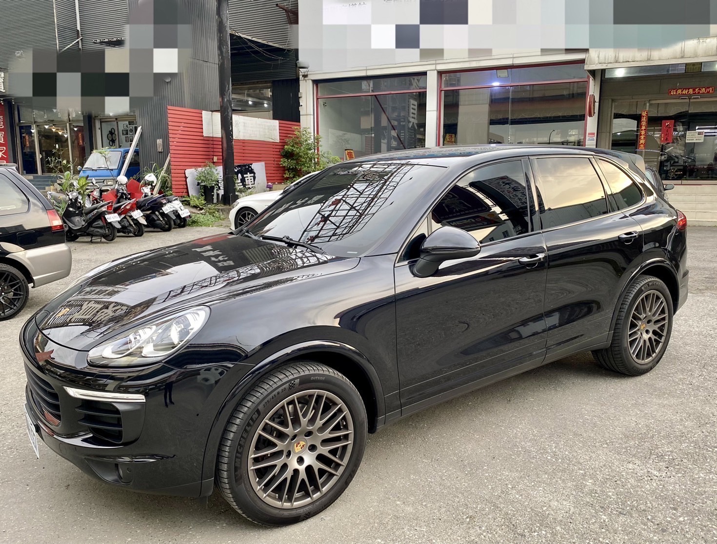 Porsche Cayenne PLATINUM白金版、Goo鑑定原鈑件跑7萬km  第2張相片