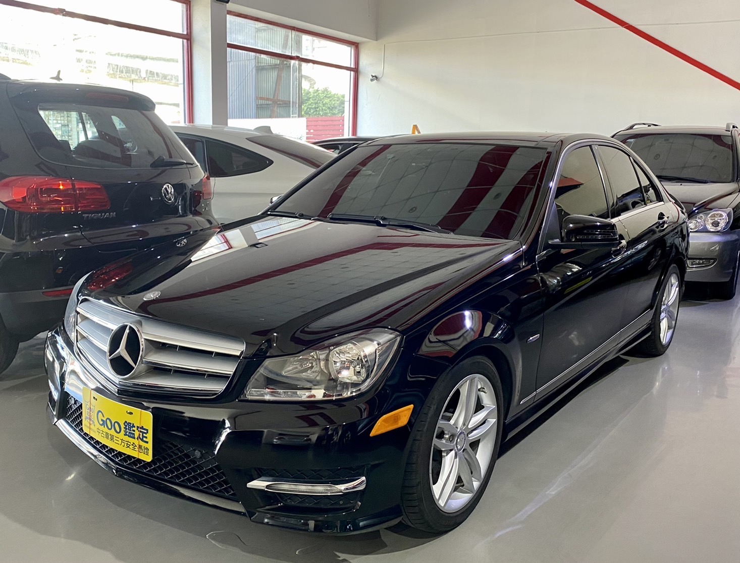 BENZ 2012 C250、全景、h/k音響、記憶椅，跑5.8萬km-富豪汽車  第1張相片