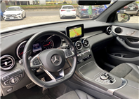總代理GLC250 Coupe AMG夜色、20吋圈，一手車原鈑件跑7.7萬km  第5張縮圖