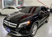 2015 BENZ GLA250盲點、全景、免鑰匙、H/K音響，里程保證  第1張縮圖