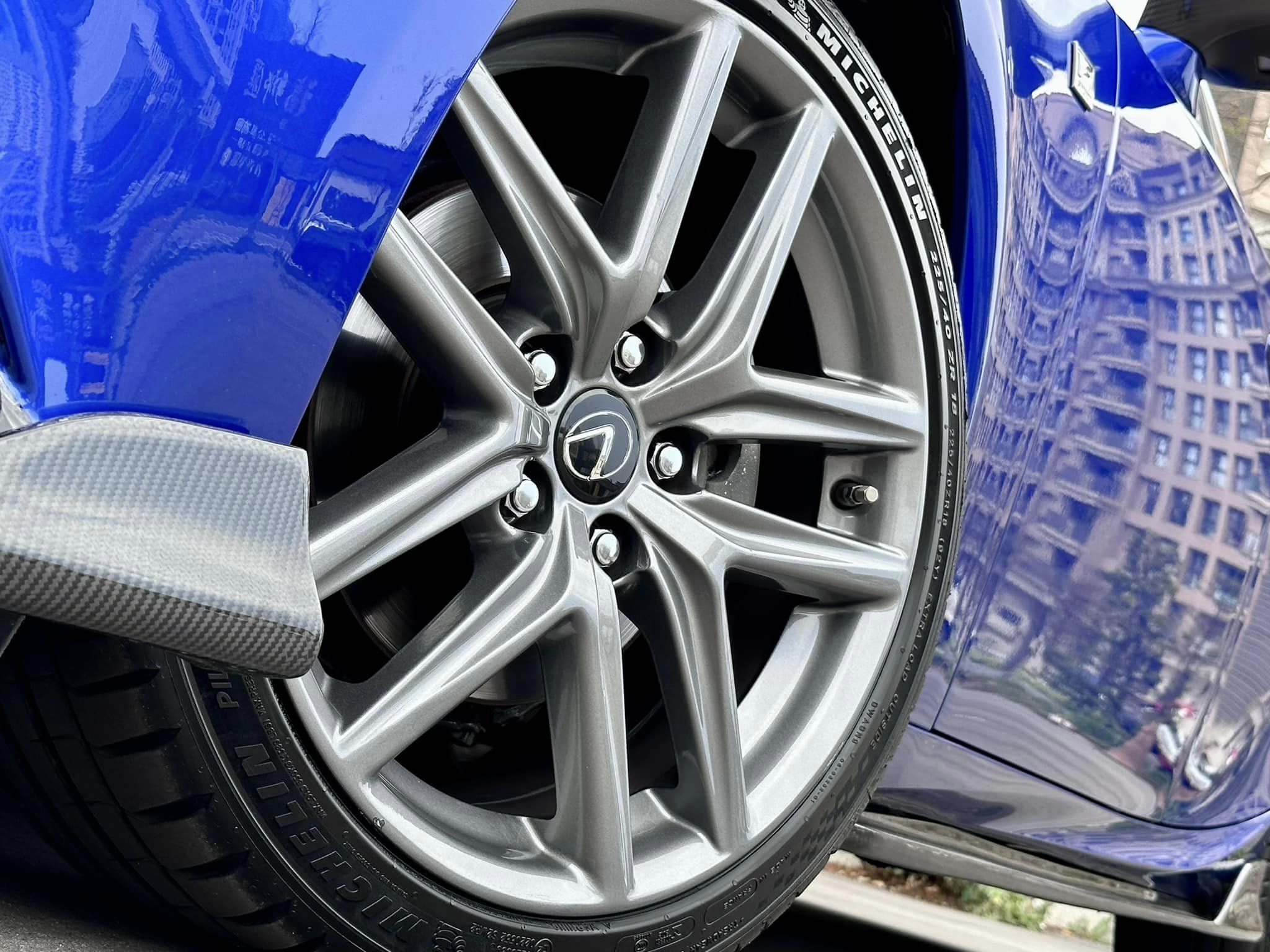 全車都改好 大電池剛換 新款一線尾燈   第3張相片