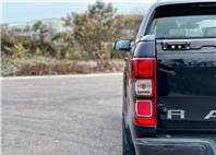 2014年 FORD RANGER 3.2 運動旗艦版 4X4 柴油 里程15萬 皮卡車系 電話&LINE0900-045-991  第6張縮圖
