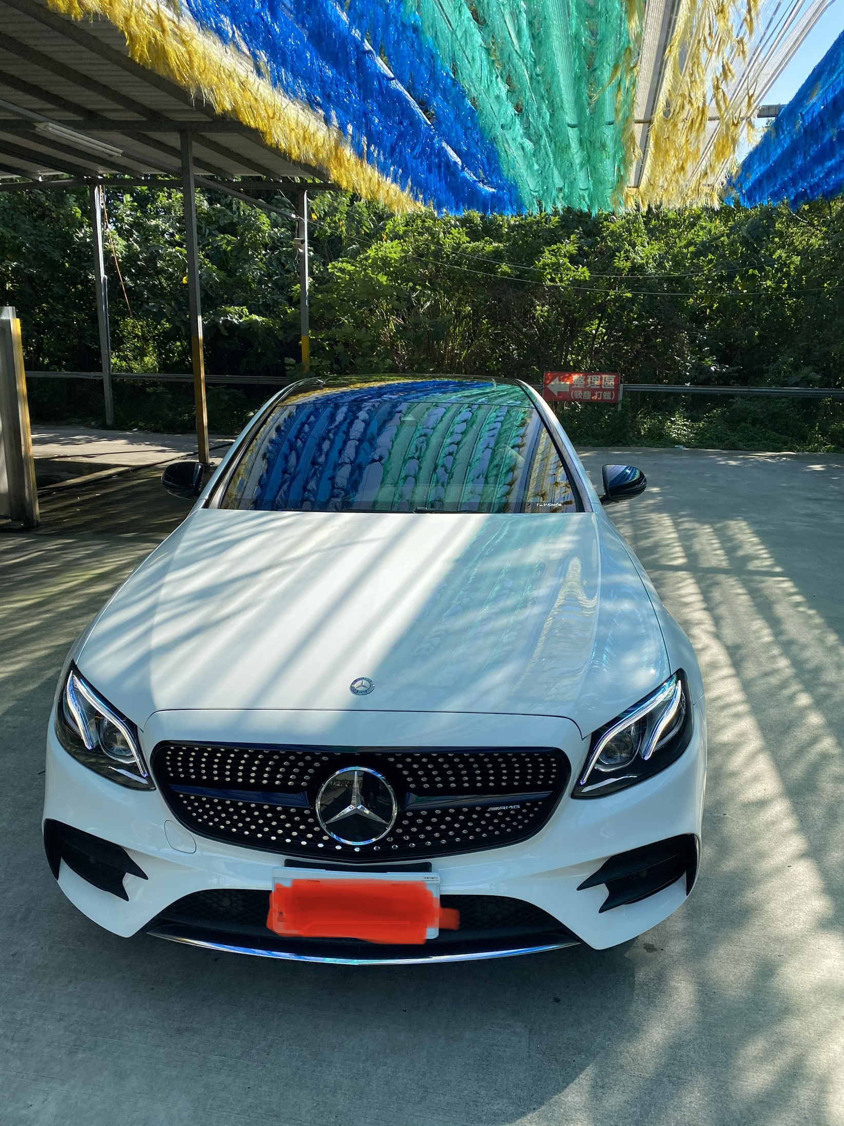 W213 e200 2016 台灣賓士特仕Amg 旗艦版 有加裝跟車系統  第1張相片