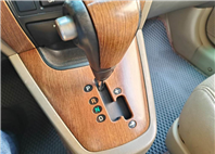 2009年式 TUCSON 釷桑 柴油 休旅車 2.0 旗艦版 手自排 恆溫 天窗 定速 電動椅 一手車 跑15萬 無泡水 無重大事故 好車況 無待修【意 洽 :0958-681555 Line 同電話，呂先生，歡迎聯絡賞車，謝謝!】  第12張縮圖