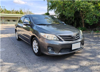 2013年式 ALTIS  1.8E 7速 手自排 恆溫 定速  一手車 跑16萬多 原鈑件 無待修 保證無泡水 無重大事故 【意 洽 :0958-681555 Line 同電話，呂先生，歡迎聯絡  第1張縮圖