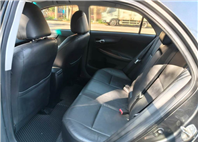 2013年式 ALTIS  1.8E 7速 手自排 恆溫 定速  一手車 跑16萬多 原鈑件 無待修 保證無泡水 無重大事故 【意 洽 :0958-681555 Line 同電話，呂先生，歡迎聯絡  第4張縮圖
