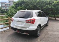 SX4 Crossover 5門掀背 1.6 GLX 手自排快撥 全景天窗 恆溫 定速 I-KEY 導航 7顆氣囊 一手車 跑14萬多 無待修 保證無泡水 無重大事故【意 洽 :0958-681555 Line 同電話，呂先生，歡迎聯絡賞車  第4張縮圖