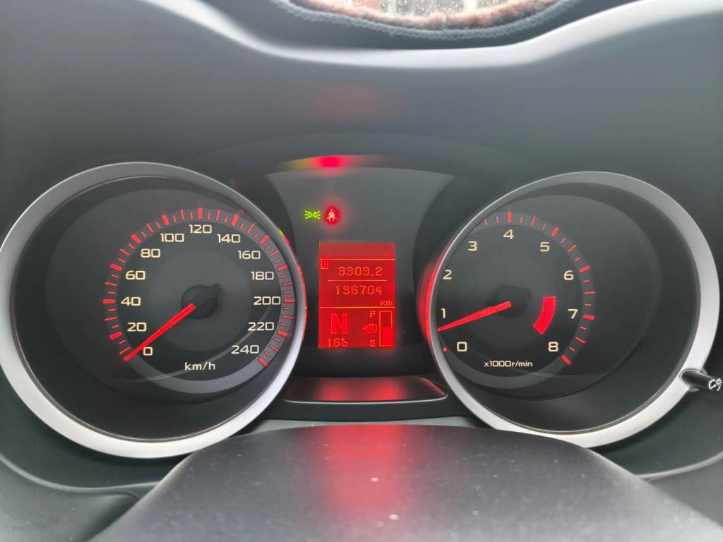 FORTIS 佛提斯 1.8 雅緻型 手自排 恆溫 定速 一手車 可全貸 無待修 保證無泡水 無重大事故 車況優【意洽 : 0958-681555 Line 同電話，呂先生，歡迎聯絡賞車，謝謝!】  第10張相片