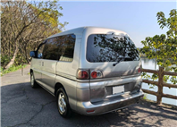 7人座 頂級型 高頂 短軸 自排 天窗 電動吸門 後座出風口 一手車 無待修 保證無泡水 無重大事故 車況優【意洽 : 0958-681555 Line 同電話，呂先生，歡迎聯絡賞車，謝謝!】  第14張縮圖