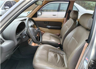 女用一手車 原鈑件 跑9萬多 認證車 無待修 保證無泡水 無重大事故 車況優【意洽 : 0958-681555 Line 同電話，呂先生，歡迎聯絡】  第9張縮圖