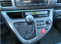 WISH 威曲 轎式休旅車 2.0E 手自排 恆溫 無待修 保證無泡水 無重大事故 車況優【意洽 : 0958-681555 Line 同電話，呂先生，歡迎聯絡】  第7張縮圖