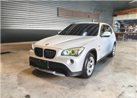 2.0 SDRIVE 20d 渦輪增壓 手自排 雙區恆溫 導航 全景天窗 倒車影像 一手車 原鈑件 認證車 保證無泡水 無重大事故 車況優【意 洽 :0958-681555 Line 同電話，呂先生，歡迎聯絡賞車，謝謝!】  第1張縮圖