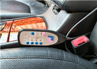 2.0G 自排 恆溫 天窗 電動椅 按摩椅 空氣濾清器 一手車 跑23萬 無待修 保證無泡水 無重大事故 車況優【意洽 : 0958-681555 Line 同電話，呂先生，歡迎聯絡】  第8張縮圖