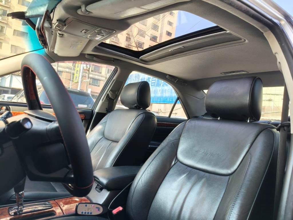 2.0G 自排 恆溫 天窗 電動椅 按摩椅 空氣濾清器 一手車 跑23萬 無待修 保證無泡水 無重大事故 車況優【意洽 : 0958-681555 Line 同電話，呂先生，歡迎聯絡】  第12張相片