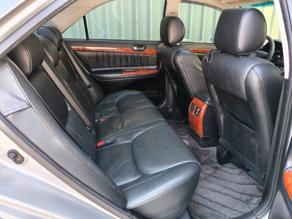 2.0G 自排 恆溫 天窗 電動椅 按摩椅 空氣濾清器 一手車 跑23萬 無待修 保證無泡水 無重大事故 車況優【意洽 : 0958-681555 Line 同電話，呂先生，歡迎聯絡】  第14張相片