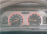 2.0 手排 一手車 跑11萬 里程保證 保證無泡水 無重大事故 車況優 【意 洽 :0958-681555 Line 同電話，呂先生，歡迎聯絡賞車，謝謝!】  第5張縮圖