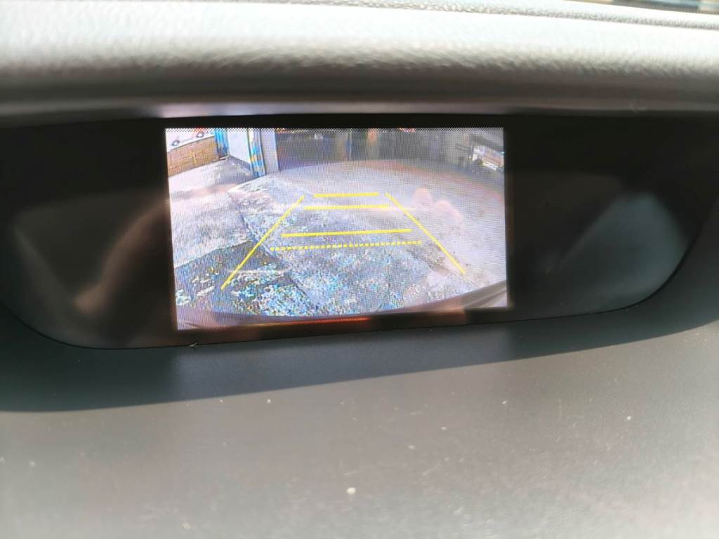 CR-V 第四代 休旅車 2.4 VTi 手自排快撥 恆溫 定速  一手車 跑10萬 認證車 可全額貸 原鈑件 無待修 保證無泡水 無重大事故 車況優【意 洽 :0958-681555 Line 同電話，呂先生，歡迎聯絡賞車，謝謝!】  第13張相片